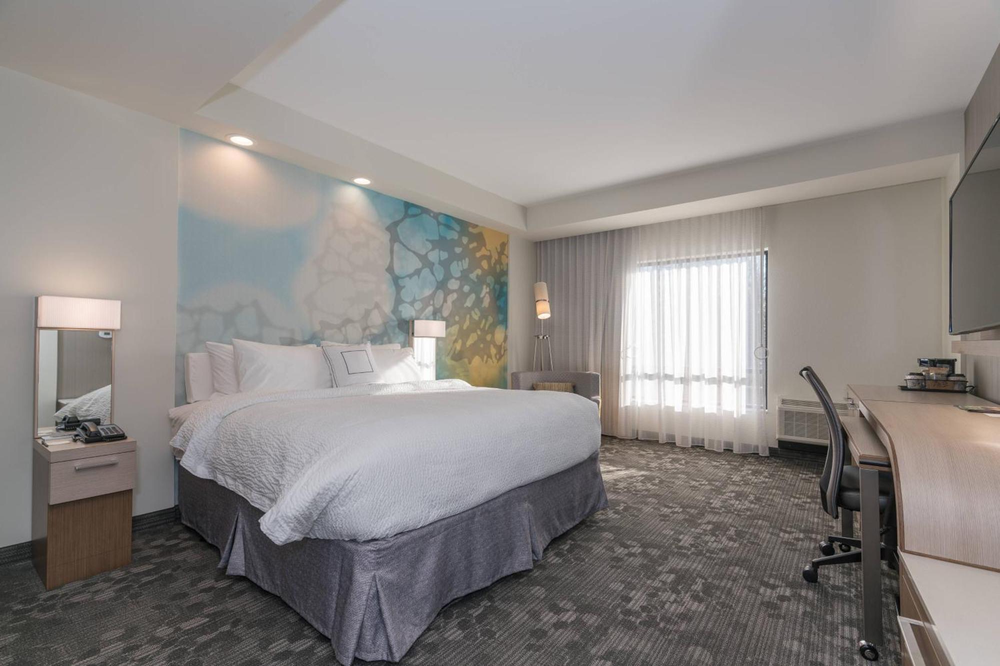 Courtyard By Marriott West Springfield Hotel Bagian luar foto